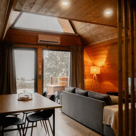 Casas Da Madrinha בקתה ארקוס דה ואלדבז