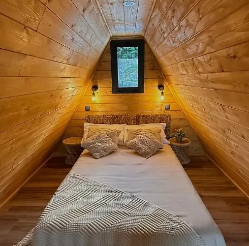 בקתה Casas Da Madrinha *